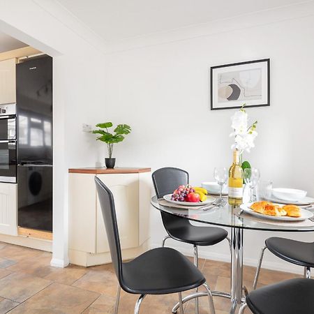 Kent Haven - 3 Bed House, Games Room And Parking Грейвсенд Экстерьер фото