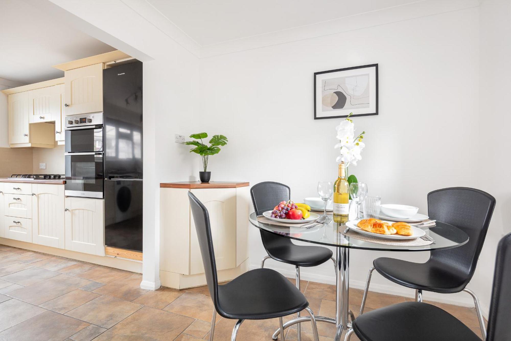 Kent Haven - 3 Bed House, Games Room And Parking Грейвсенд Экстерьер фото