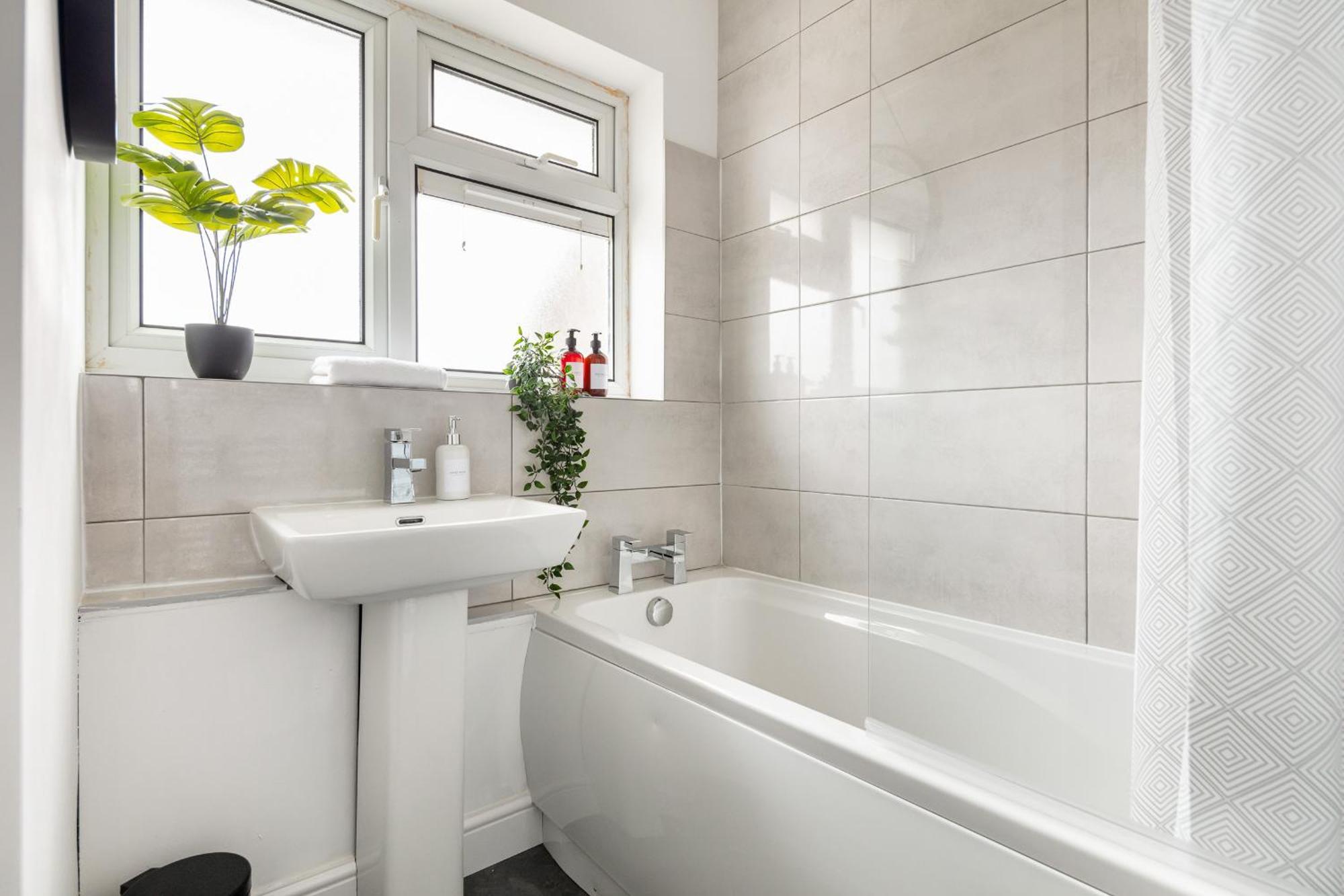Kent Haven - 3 Bed House, Games Room And Parking Грейвсенд Экстерьер фото